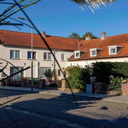 B&B Antoniushoeve Lomm Eksteriør bilde