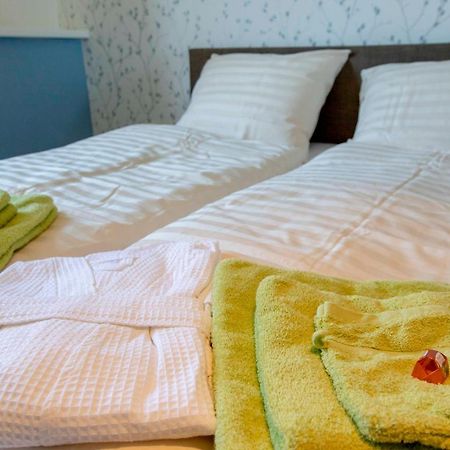 B&B Antoniushoeve Lomm Eksteriør bilde