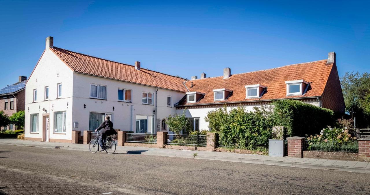 B&B Antoniushoeve Lomm Eksteriør bilde